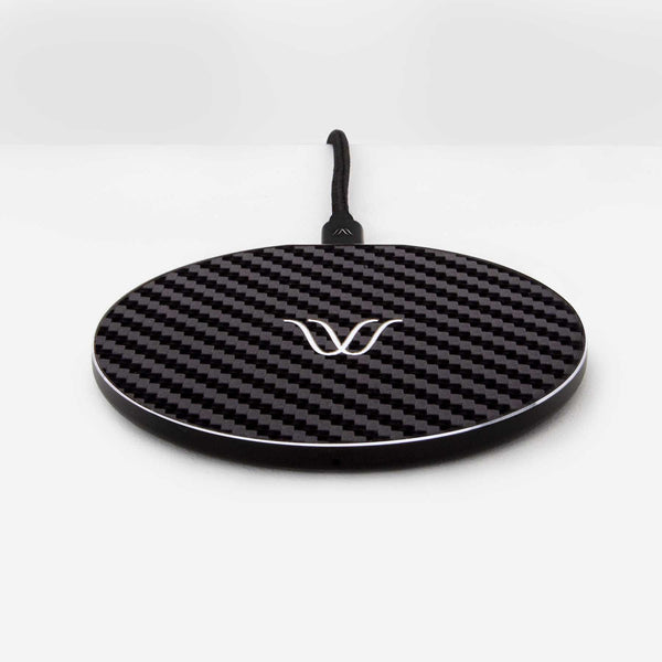 Wireless Charger
Description
The Solo fast wireless charger is the simplest and coolest way to charge your smartphone without cables. Just connect the solo to a laptop oSolo Wireless Charger - Carbon
