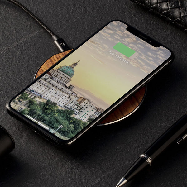 Description
The Solo fast wireless charger is the simplest and coolest way to charge your smartphone without cables. Just connect the solo to a laSolo Wireless Charger – Teak