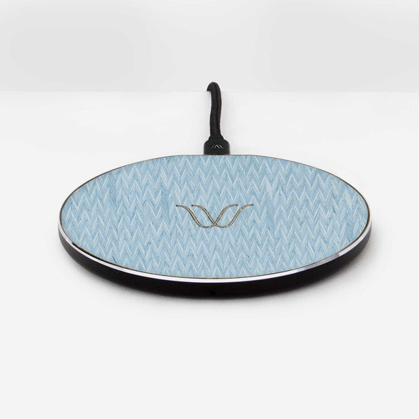 Wireless Charger





Description





The Solo fast wireless charger is the simplest and coolest way to charge your smartphone without cables. Just connect the solo to a laptop or Solo Wireless Charger - Acqua Marina
